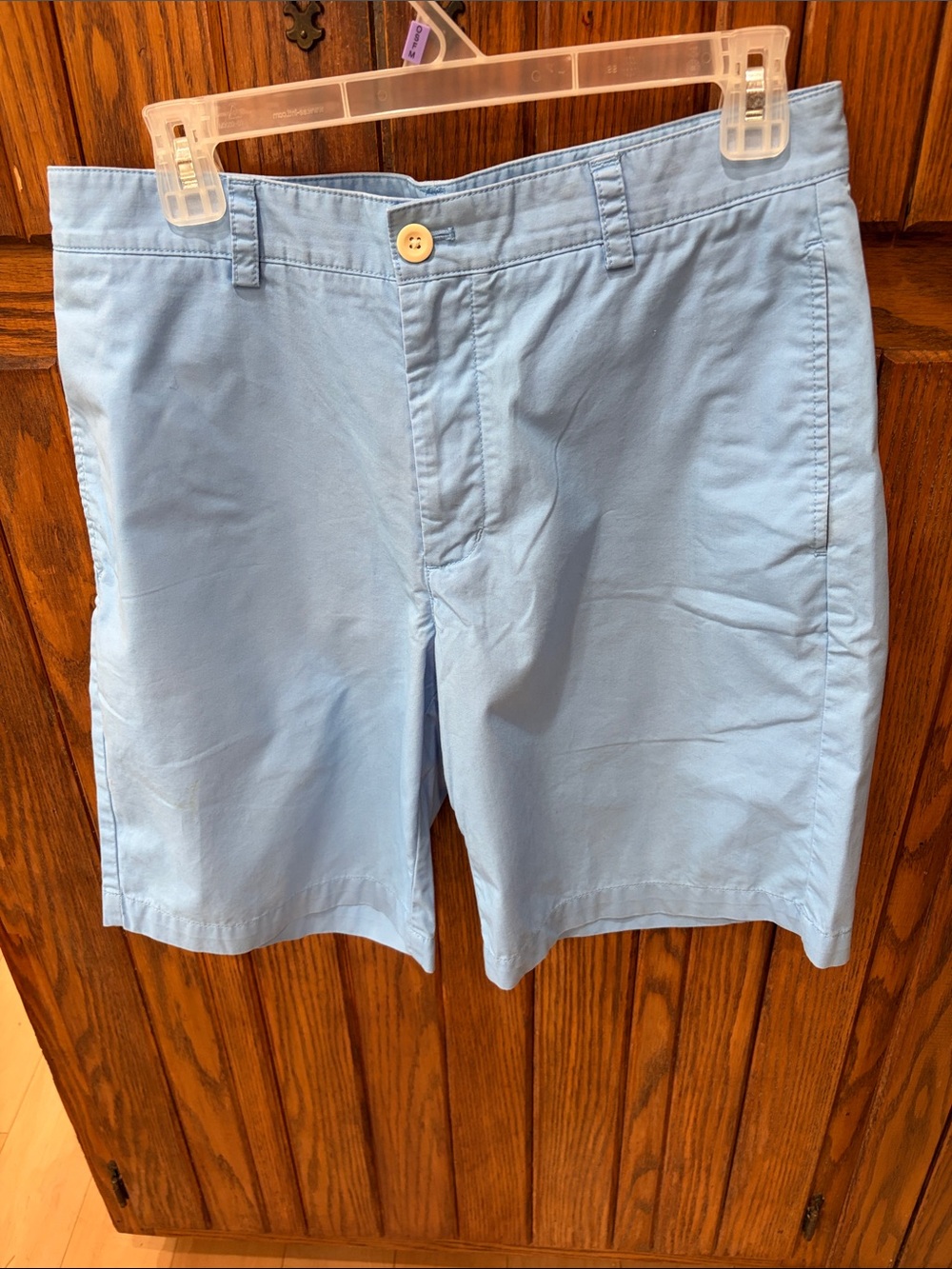 Vineyard Vines Light Blue Flat Front Men's Shorts Size 32